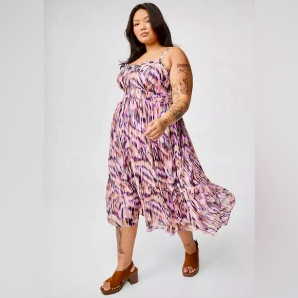 torrid Dresses & Skirts - Torrid Midi Chiffon Sleeveless Tiered Dress - Size 2X - NWT!